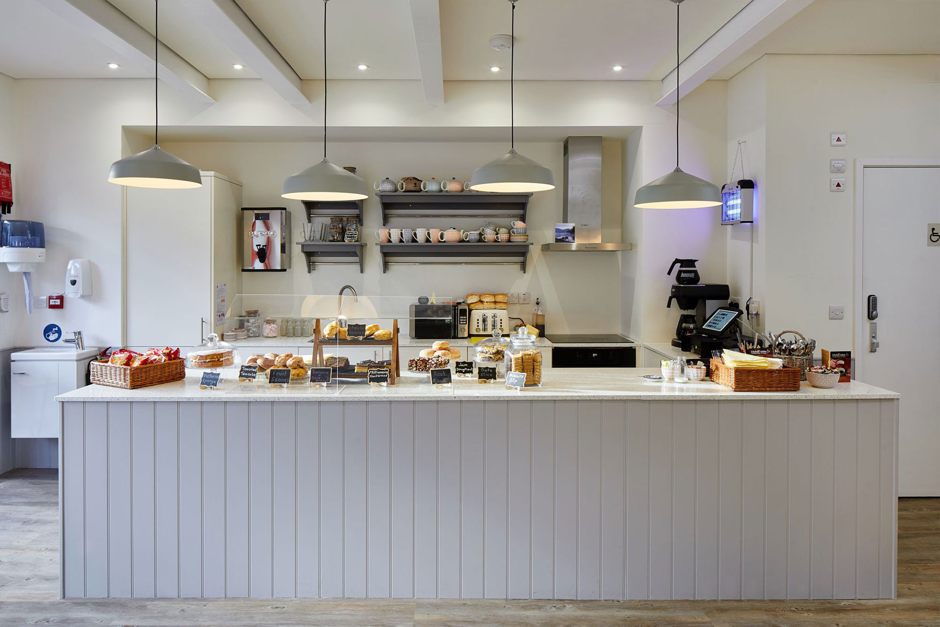 Tunbridge Wells, Camden Road – Coffee Shop interior counter