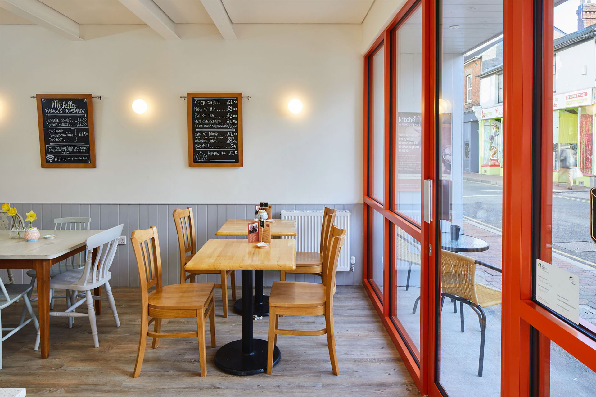 Tunbridge Wells, Camden Road – Coffee Shop interior entrance